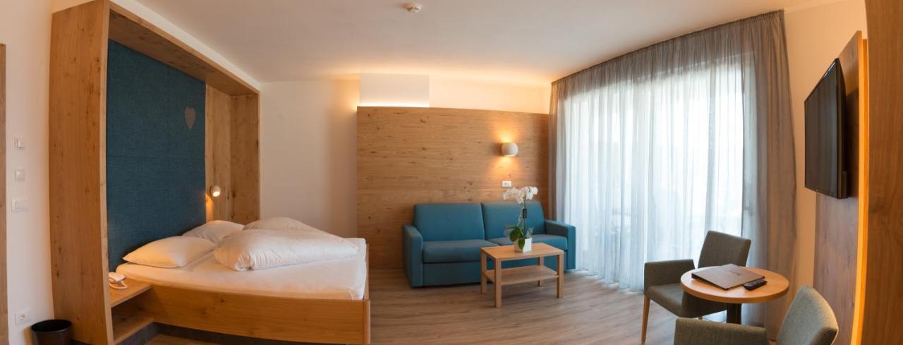 Hotel Garni Herz 蒂鲁罗 外观 照片