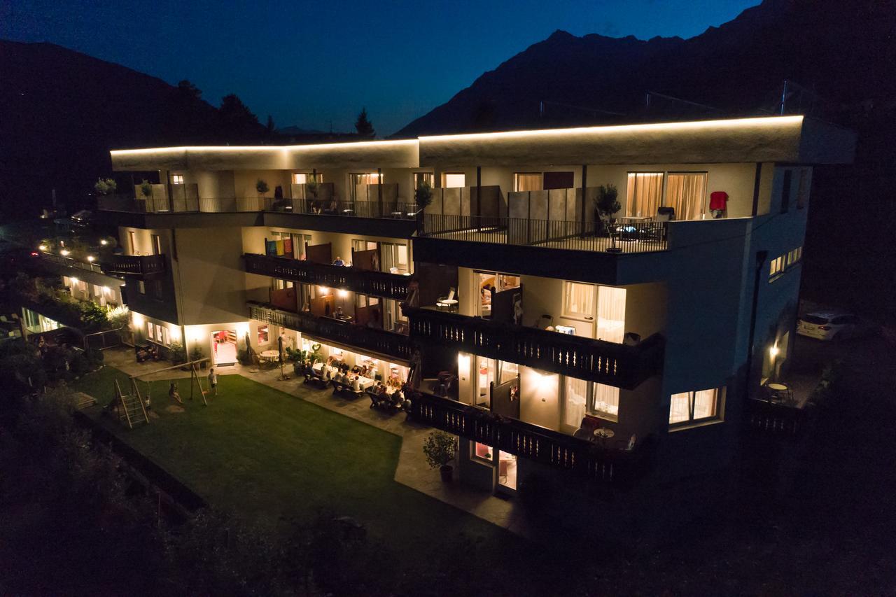 Hotel Garni Herz 蒂鲁罗 外观 照片